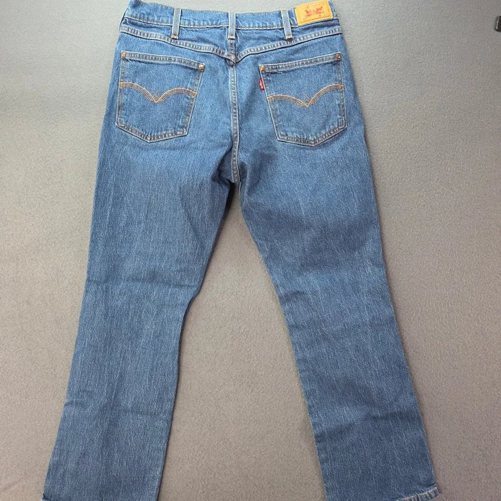 Levis 537 Bootcut Jeans Mens 32x30 Medium Wash Blue Denim Pants 00517-0023